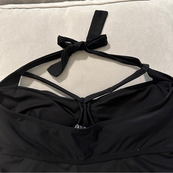 Ashley Graham x Swimsuits for All Black Lattice Sides Underwire One Piece Sz 20 - Picture 13 of 15